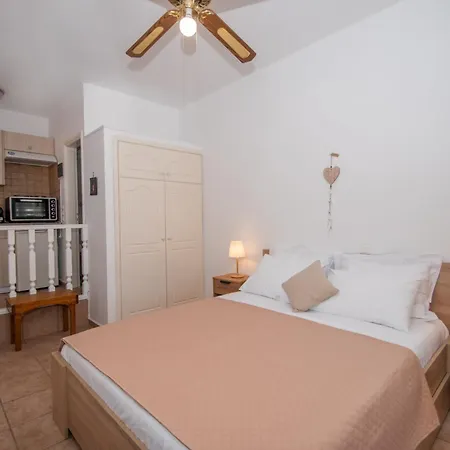 Apartment Theoxenia - Ground Floor Lithakia (Zakynthos)