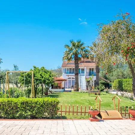 Theoxenia - Ground Floor Lithakia (Zakynthos)