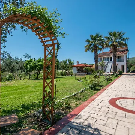 Theoxenia - Ground Floor Lithakia (Zakynthos)